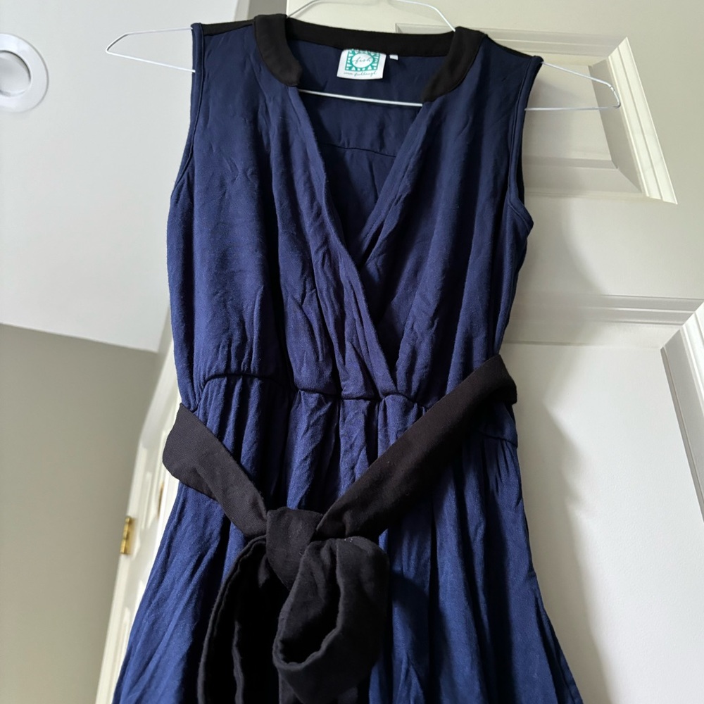 New Vfishe soft wrap travel dress sleeveless jersey belted flowy navy blue xsm